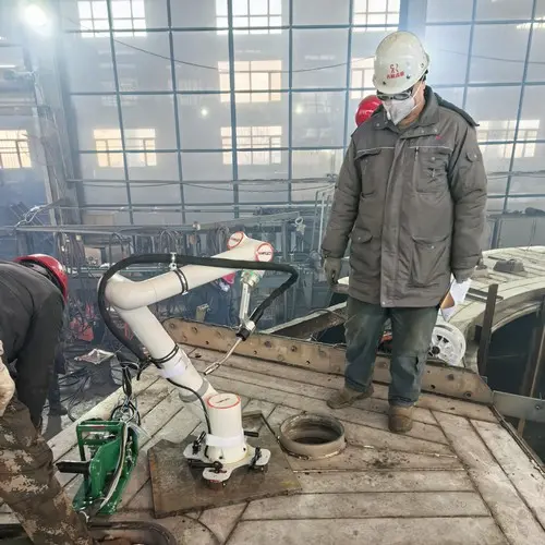 Extended-Reach Collaborative Welding Robot (6)